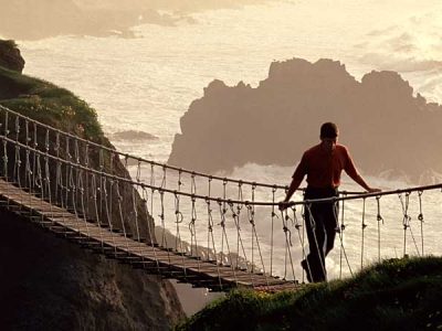 Irish Tourist Attractions: Visit Carrick-a-Rede Rope Bridge